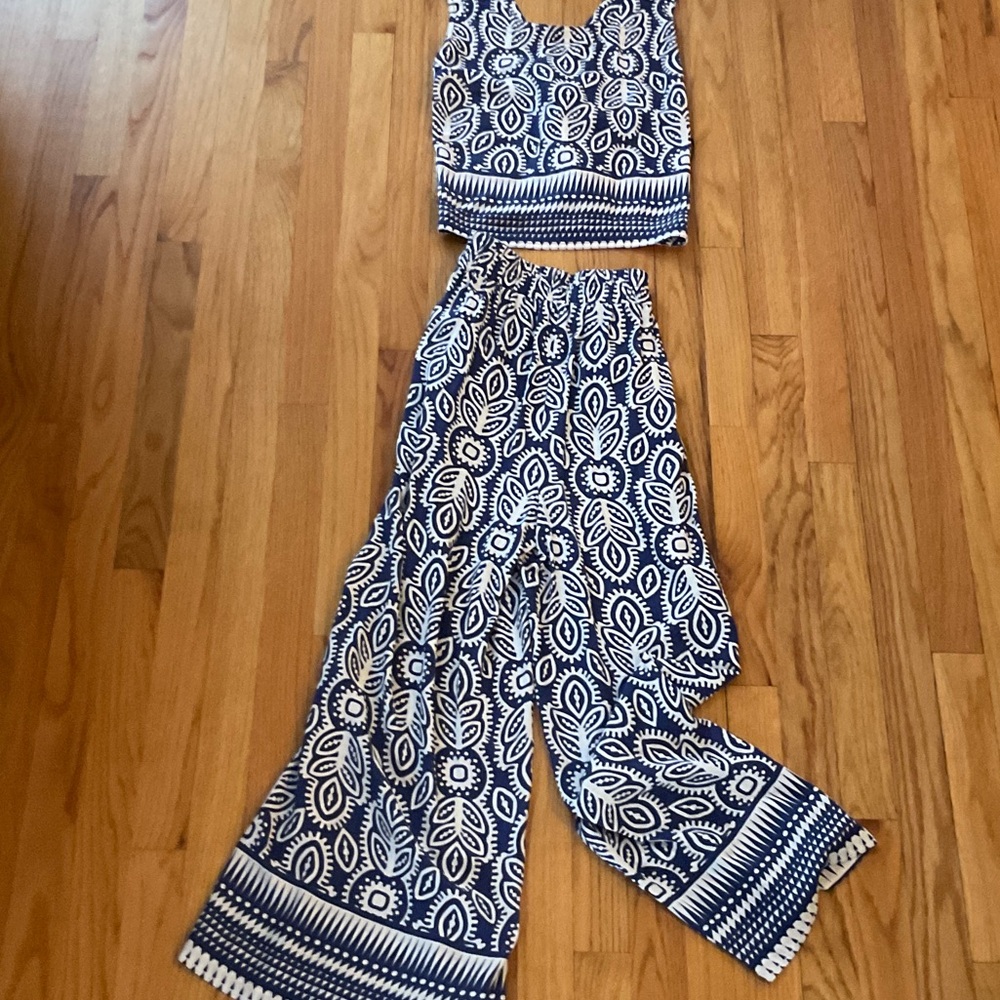 Rose & Olive Navy and White Patterned Jumpsuit